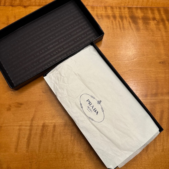 NWT Prada Large Leather Wallet - Brown - Picture 6 of 7